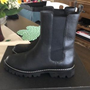 J.Crew Gwen Lug Chelsea Boots Size 7
